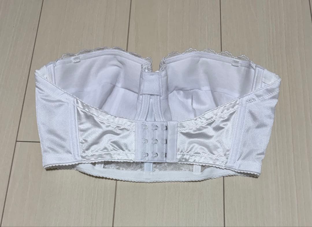 ブライダルインナー　補正下着　セモア