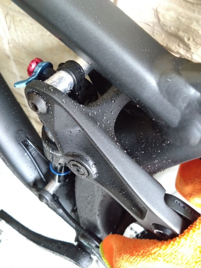 【syucom】 2023 TREK Fuel Ex5