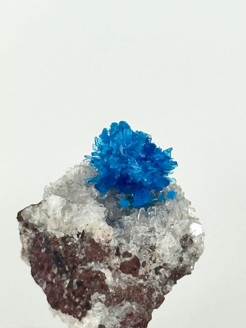 高品質　カバンサイト　インド産　原石　鉱物標本　ペンタゴナイト　鉱石　水晶