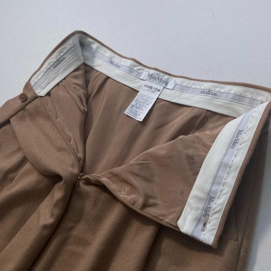 【chi-★プロフ確認願います★】マックスマーラ　キャメル　スカート