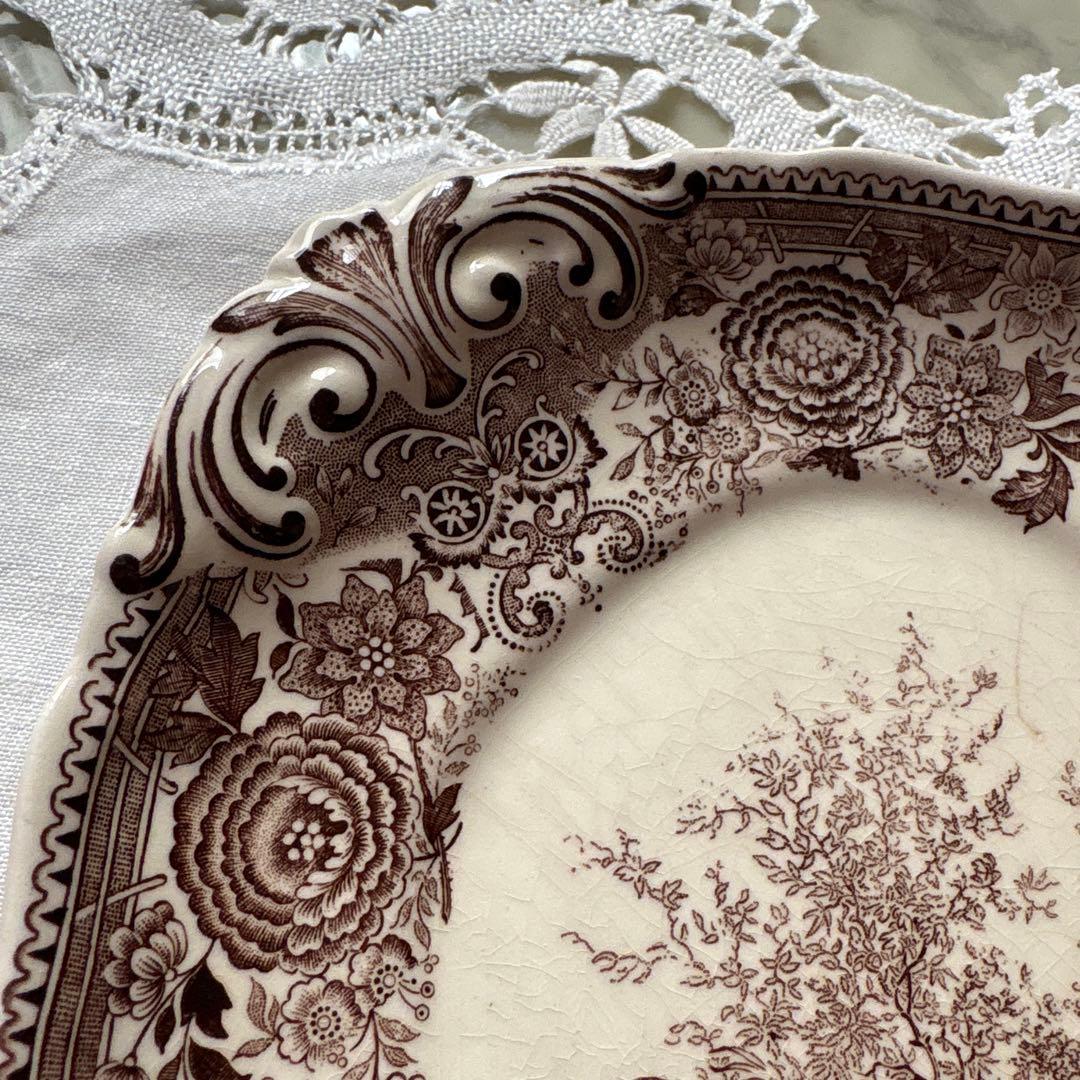 ドイツ　アンティーク　ヴィンテージ　ビレロイ&ボッホ　ケーキプレート　ブラウン