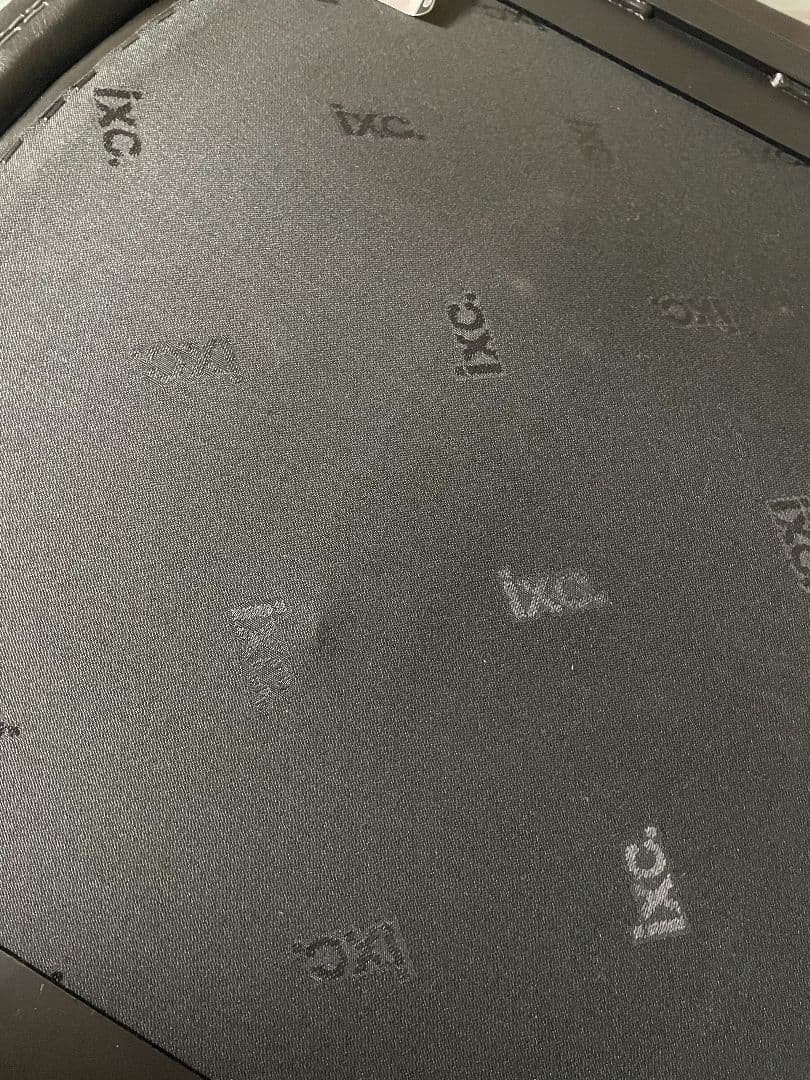 カッシーナixc 黒の長方形ダイニングテーブルと椅子4脚