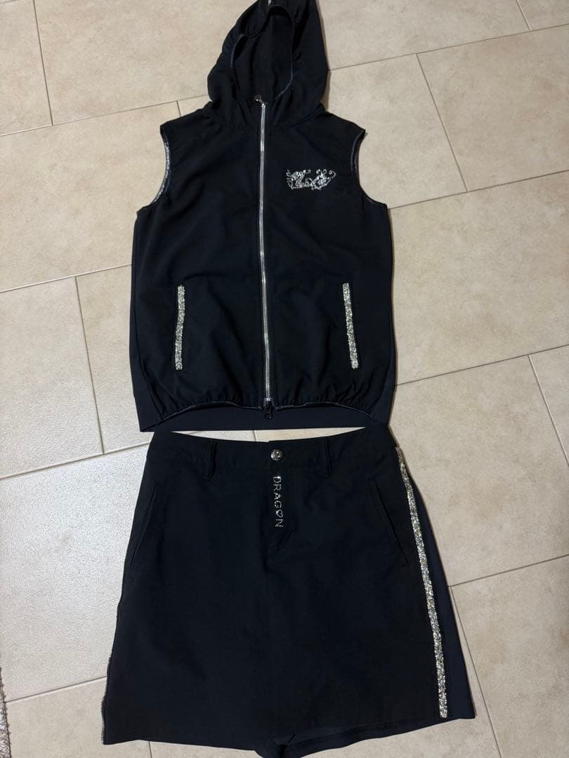 DANCEWITHDRAGONダンスウィズドラゴンフードベストパンツセットアップ