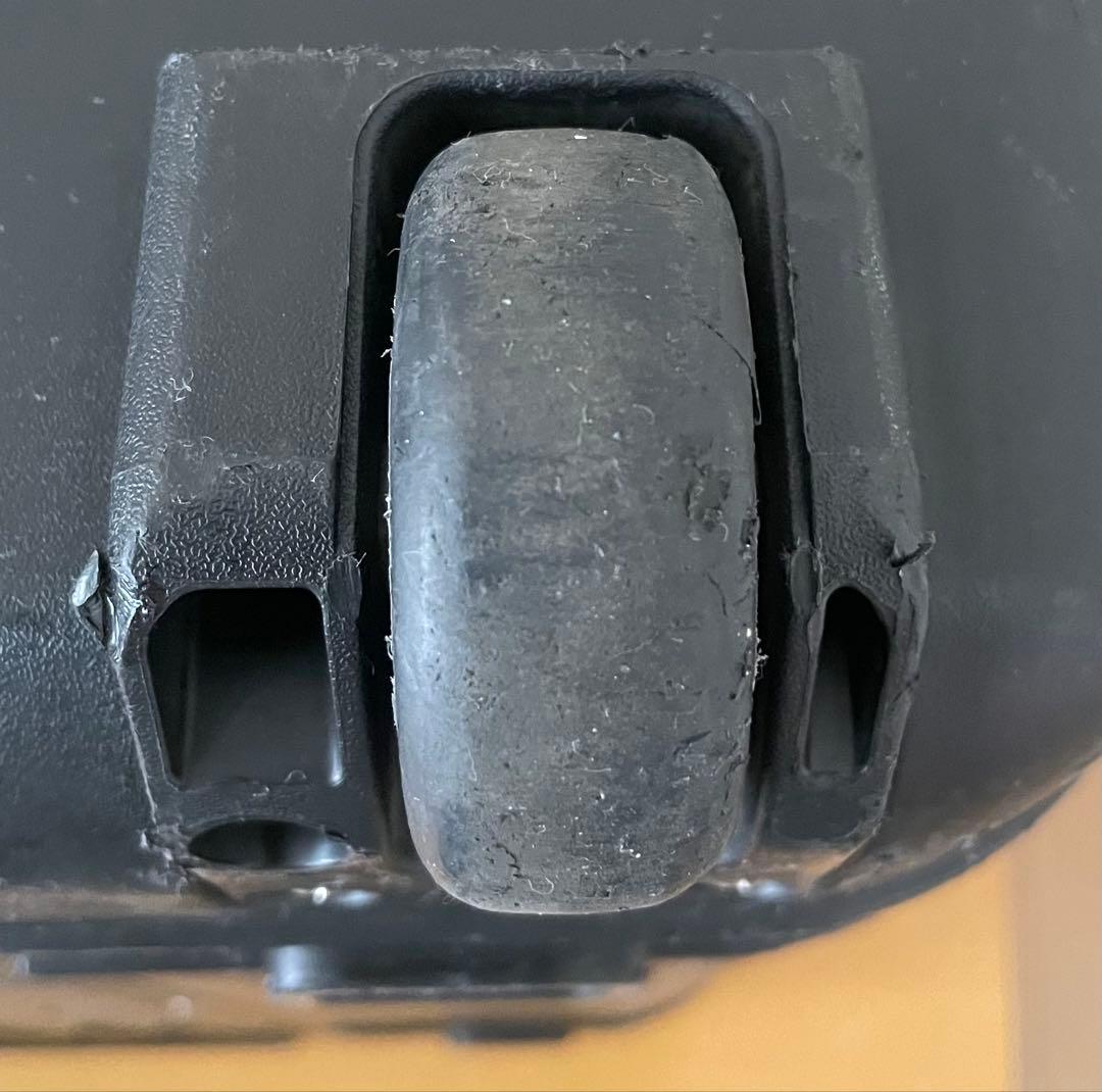 PELICAN AIR 1637 ペリカン