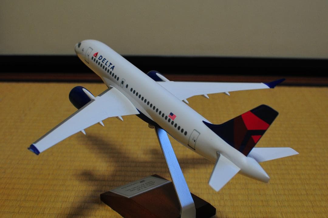 デルタ航空 Airbus A220-100 1/100スケール