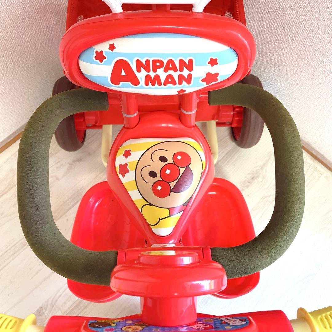 美品 エム・アンド・エム それいけ！アンパンマン デラックスII 三輪車 レッド