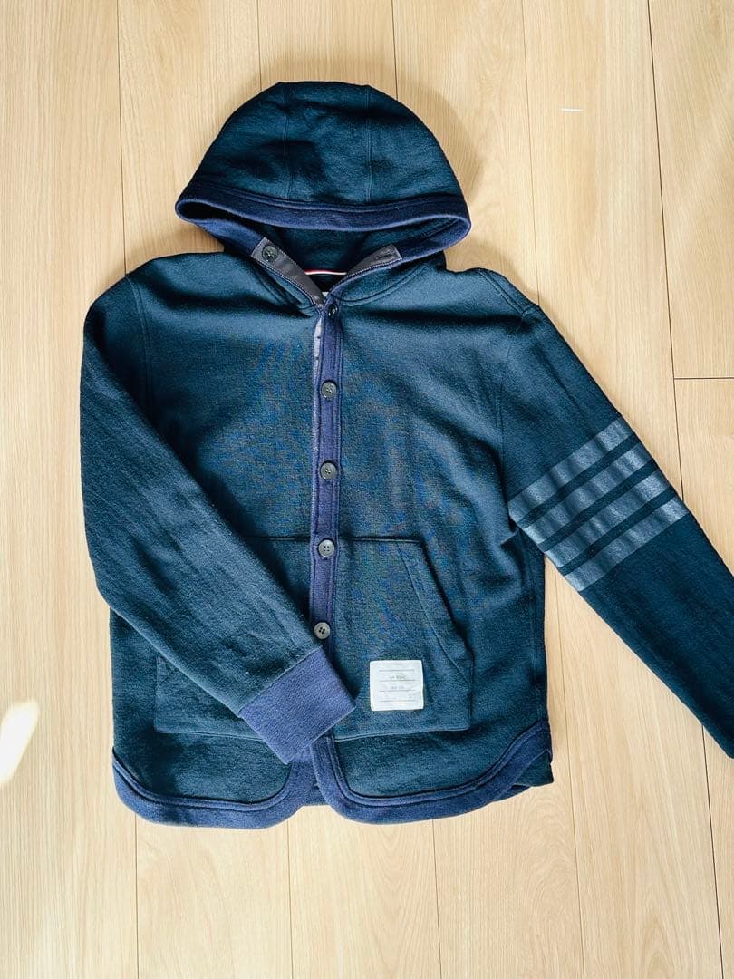 THOM BROWNE ネイビー 4bar パーカー 2