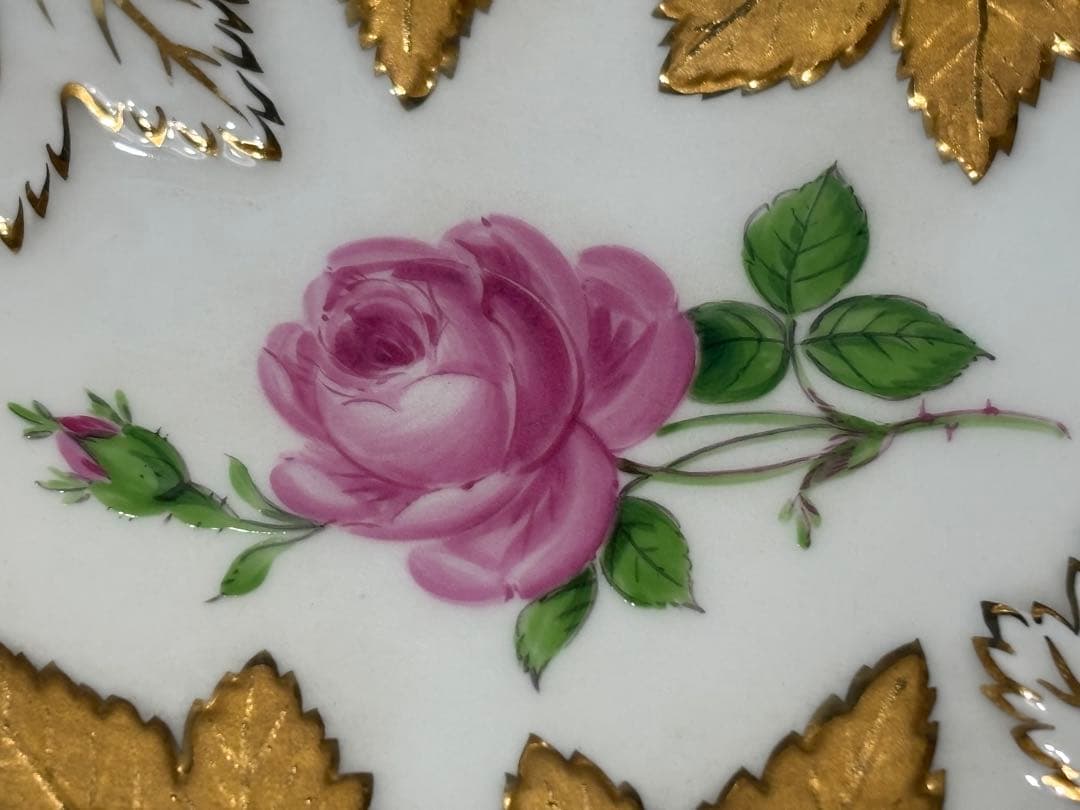オールドマイセン　グランツゴールドレリーフ皿　ピンクローズ　一級品　アンティーク