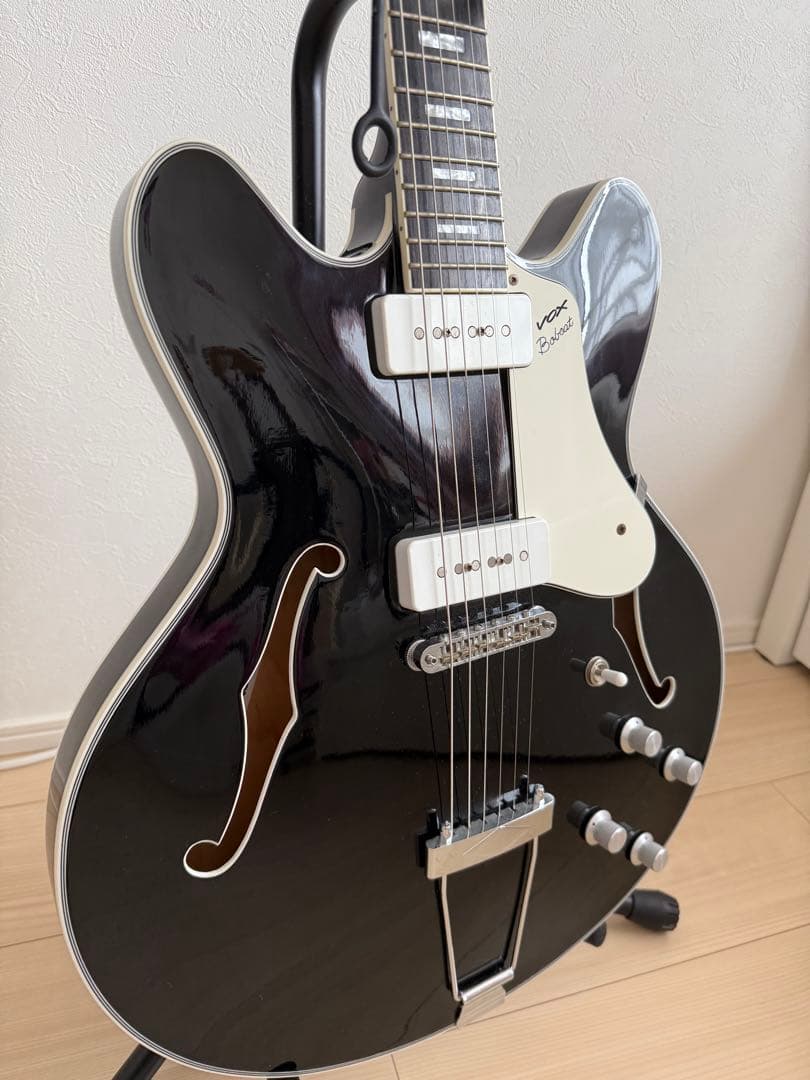 VOX / Bobcat V90 セミアコ ギター ハードケース付属