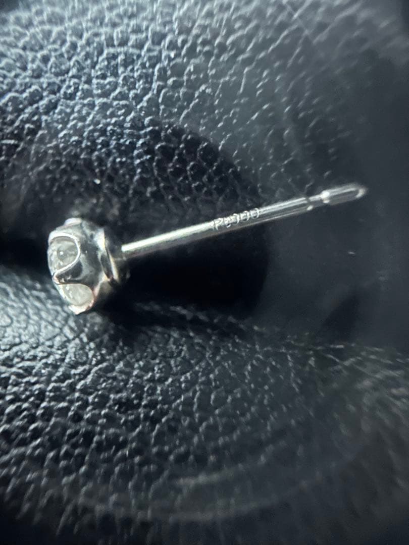 A2 ダイヤ　ピアス　ペア　pt900 0.18ctダイヤ×2 真贋済み