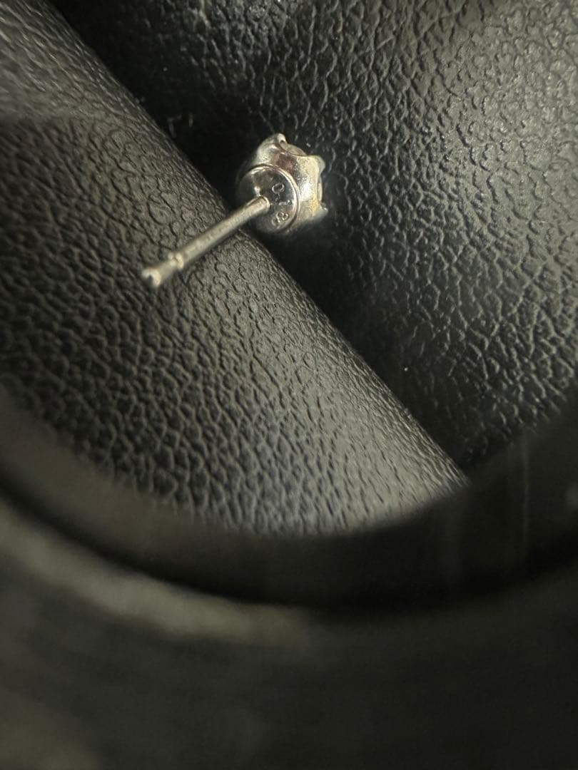 A2 ダイヤ　ピアス　ペア　pt900 0.18ctダイヤ×2 真贋済み