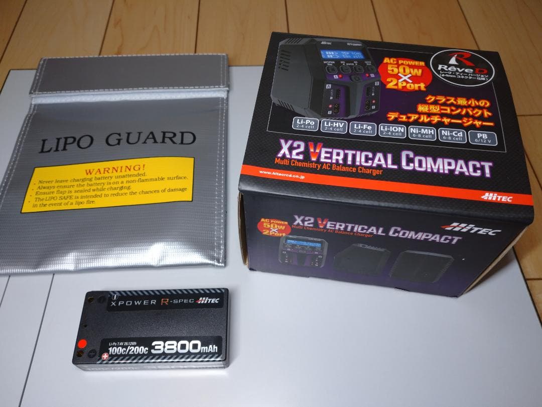 【美品】ドリフト 充電器 ReveDバージョン　HiTEC Li-Po電池