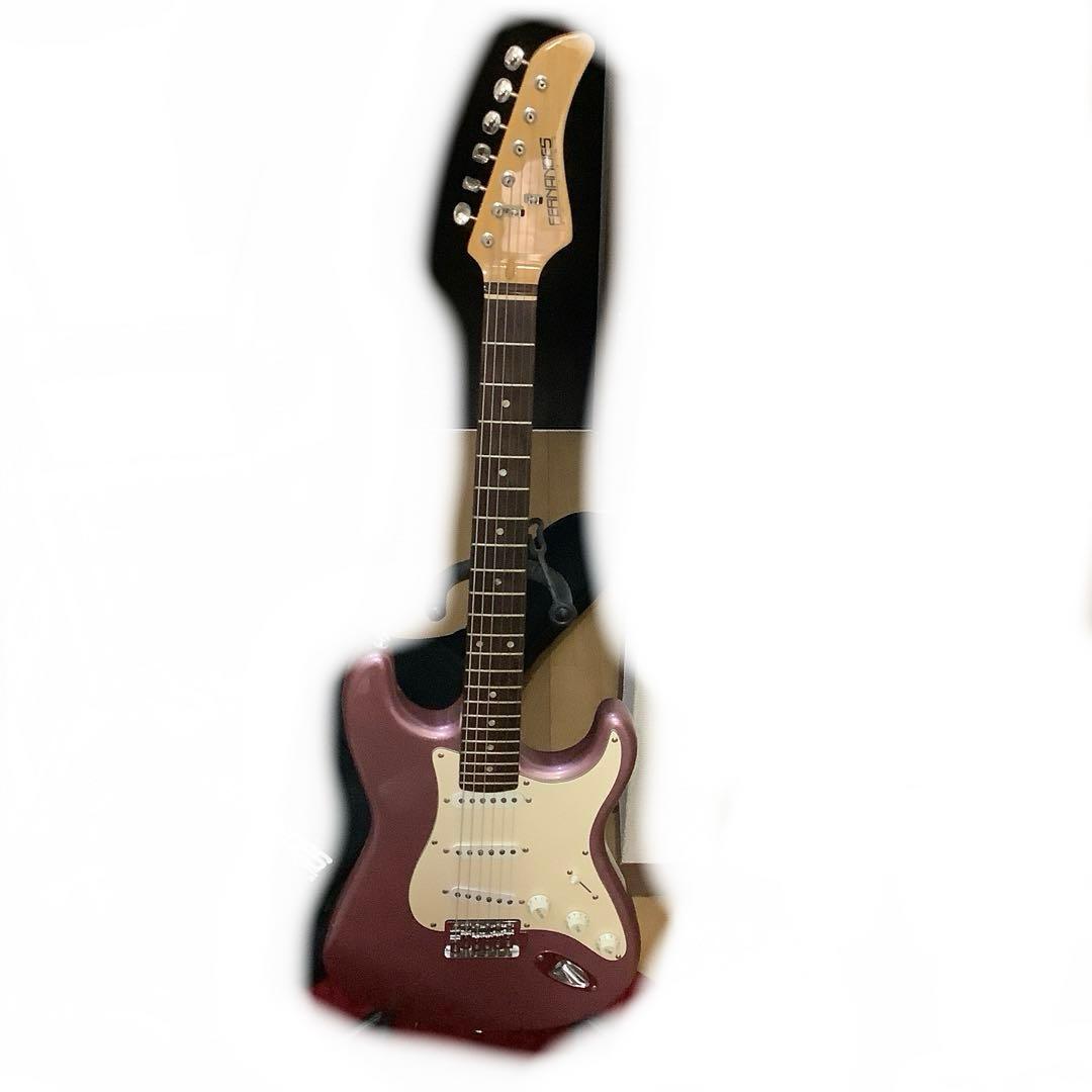 5685④FERNANDES エレキギターとギターケースセット