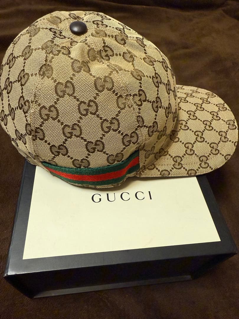 GUCCI GGキャンバス　ベースボールキャップ　ベージュ