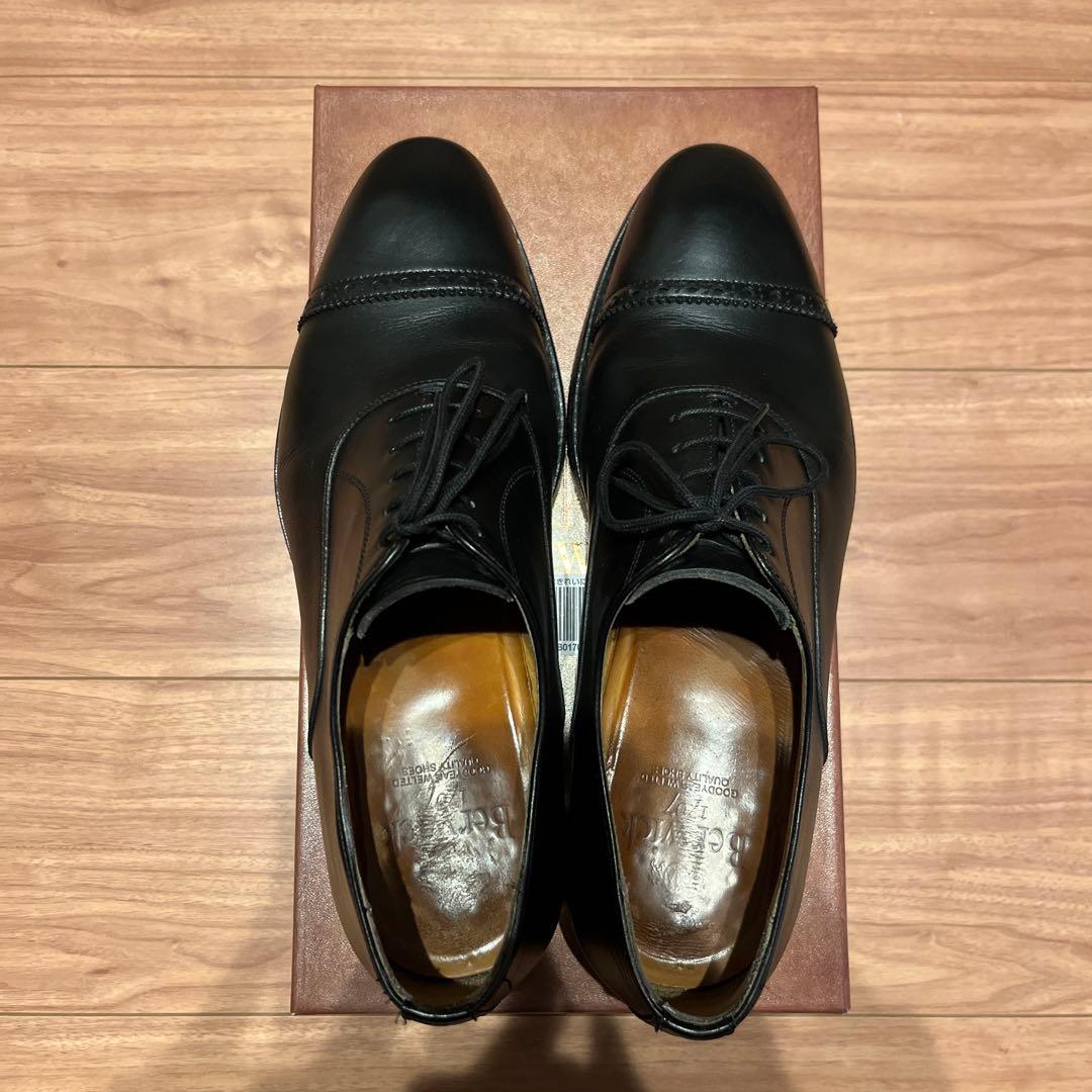 【中古】スペイン製 Berwick ブラックレザー ストレートチップ