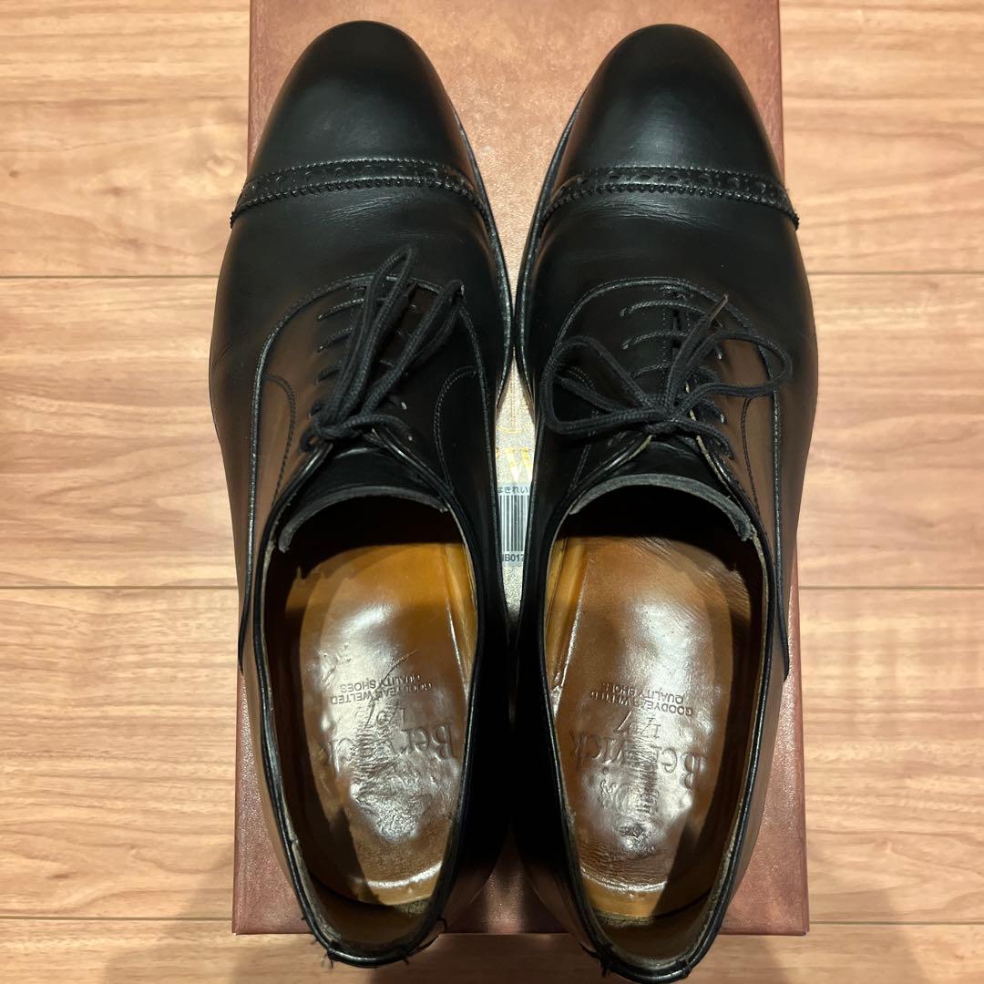 【中古】スペイン製 Berwick ブラックレザー ストレートチップ