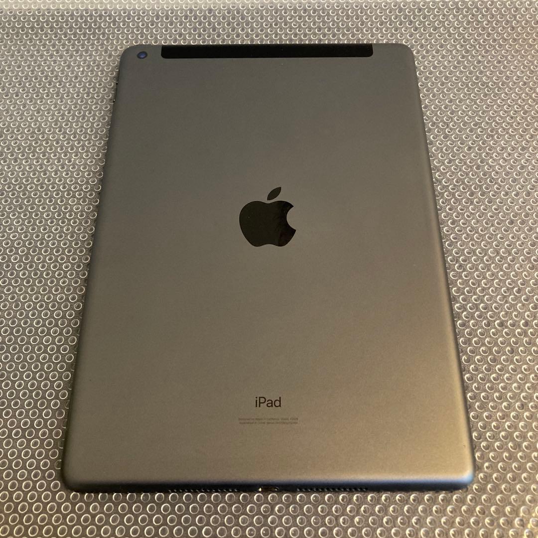 3651【早い者勝ち】iPad8 第8世代 32GB SIMフリー☆