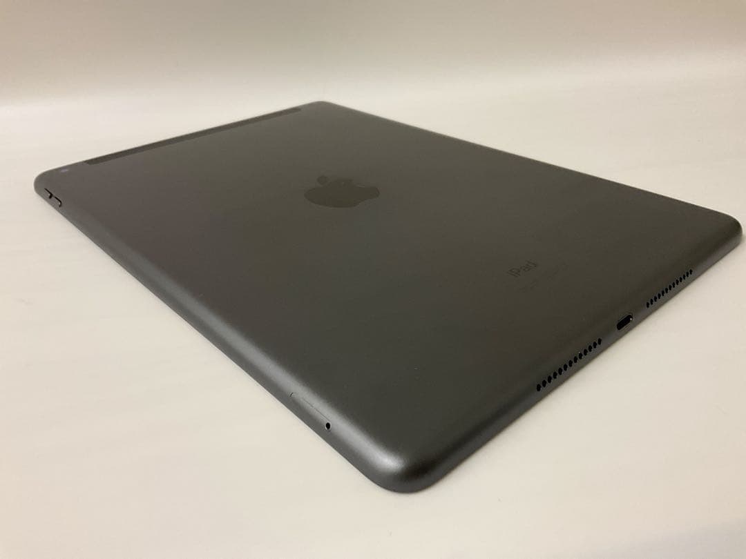 ★IPAD 第8世代 92％★ 32GB Wifi+Cellularモデル