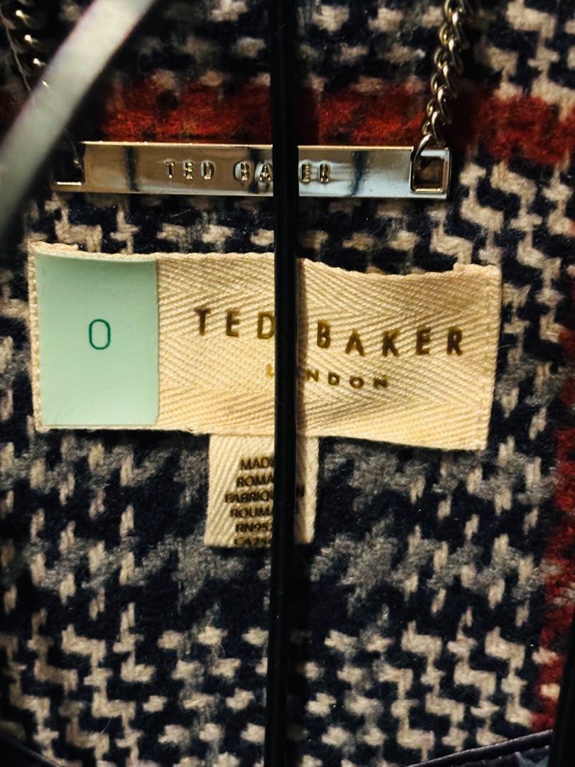 テッドベイカー　TED BAKDR チェックコート