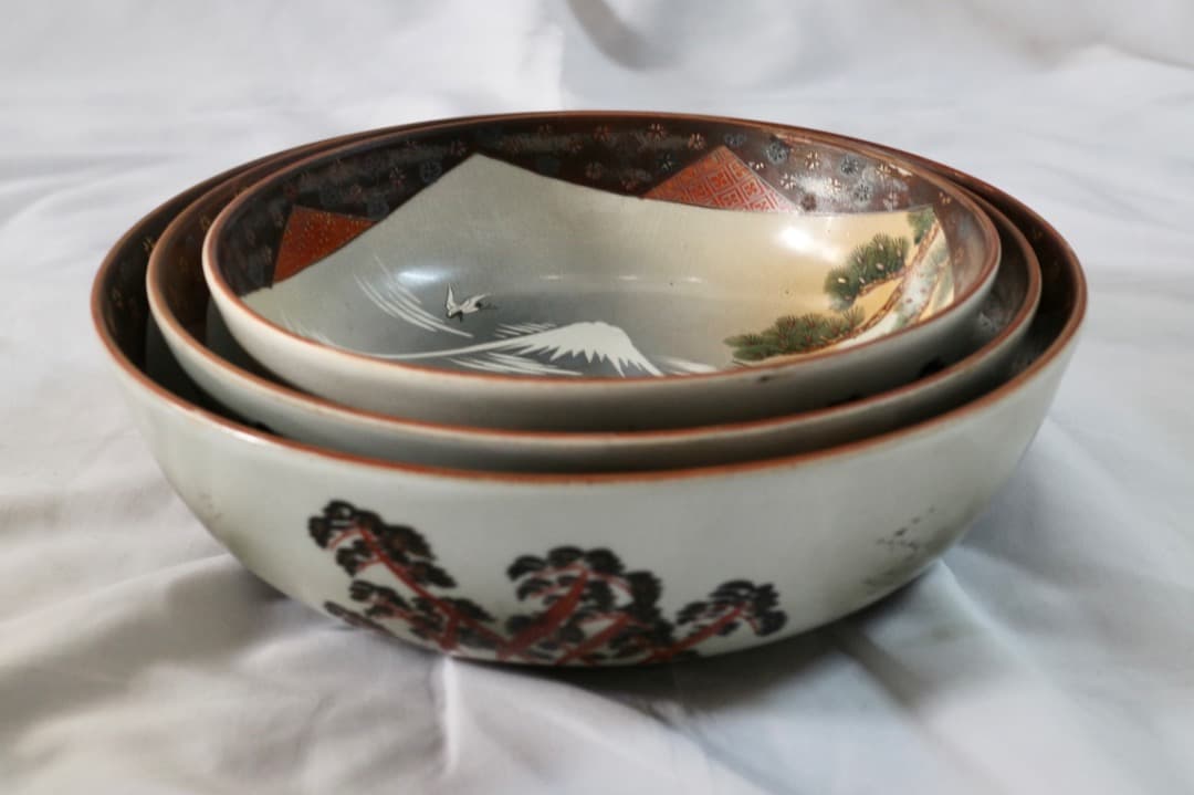 古九谷 九谷焼 三ツ鉢 三ツ丼 三重鉢 重ね鉢 深鉢 鶴松図 富士 色絵