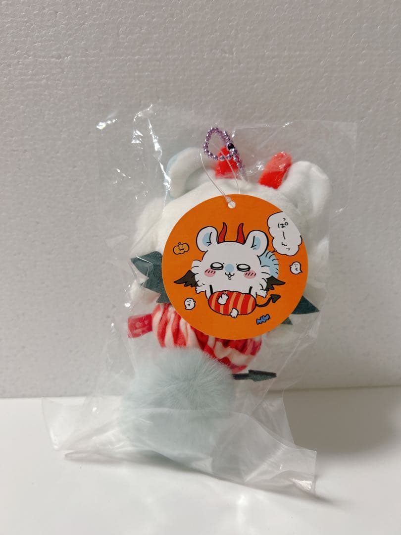 ちいかわ　仮装たのしー！　マスコット　デビルなモモンガ　新品未開封