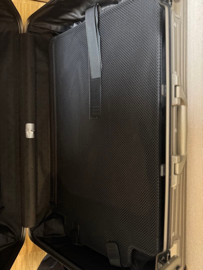 正規品　RIMOWA リモワ　オリジナル チェックインL チタニウムスーツケース