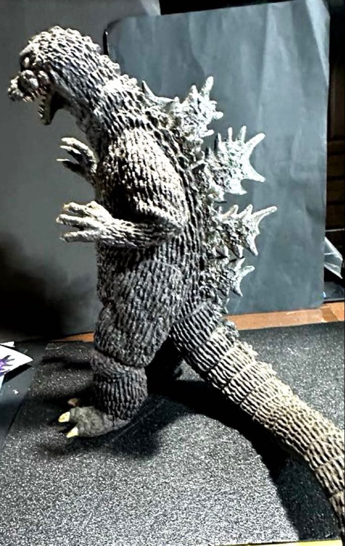 イノウエアーツゴジラ１９６４モスゴジガレージキット