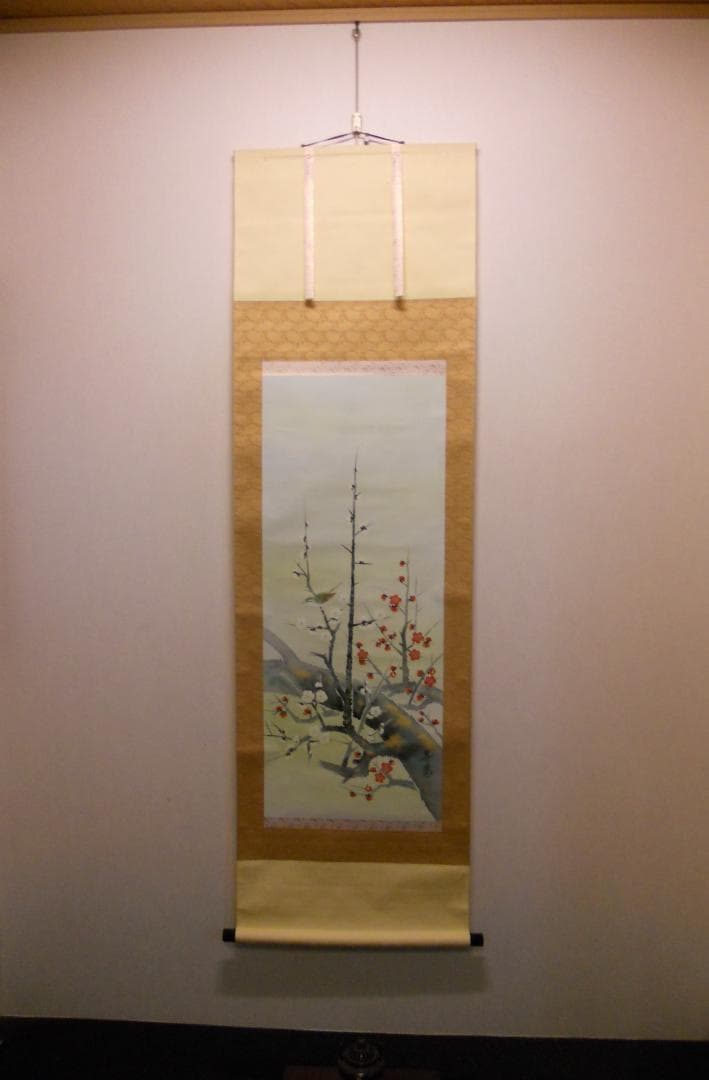掛け軸 昇陽 作 『 梅鶯之図 』 絹本 共箱 希少 軸装 茶道具 掛軸 美品
