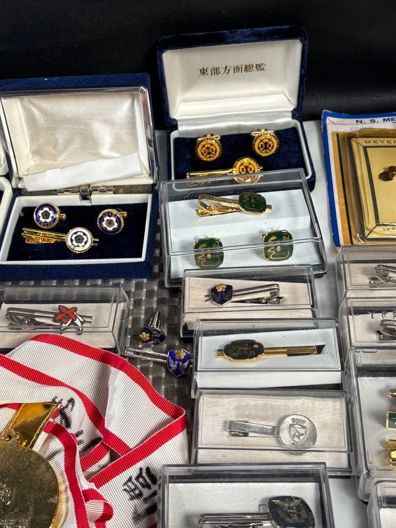C056 メダル・バッジセット多数　勲章