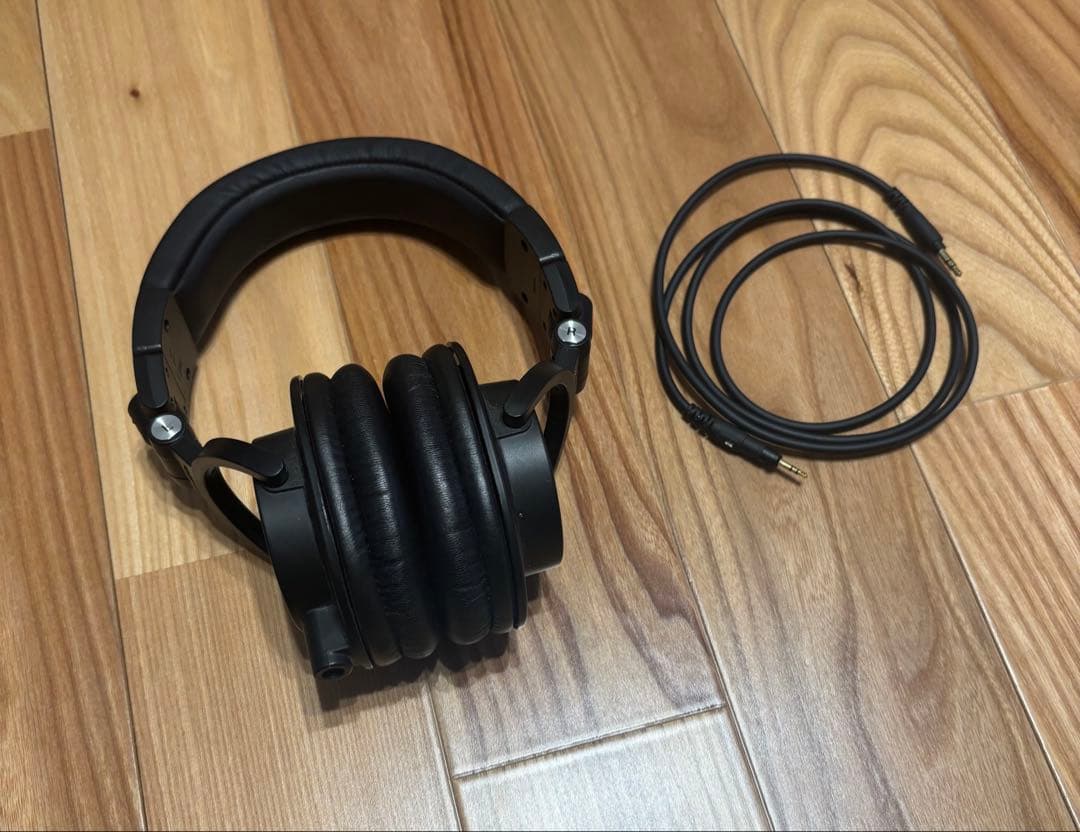 Audio Technica ATH-M50x　高音質　ヘッドホン