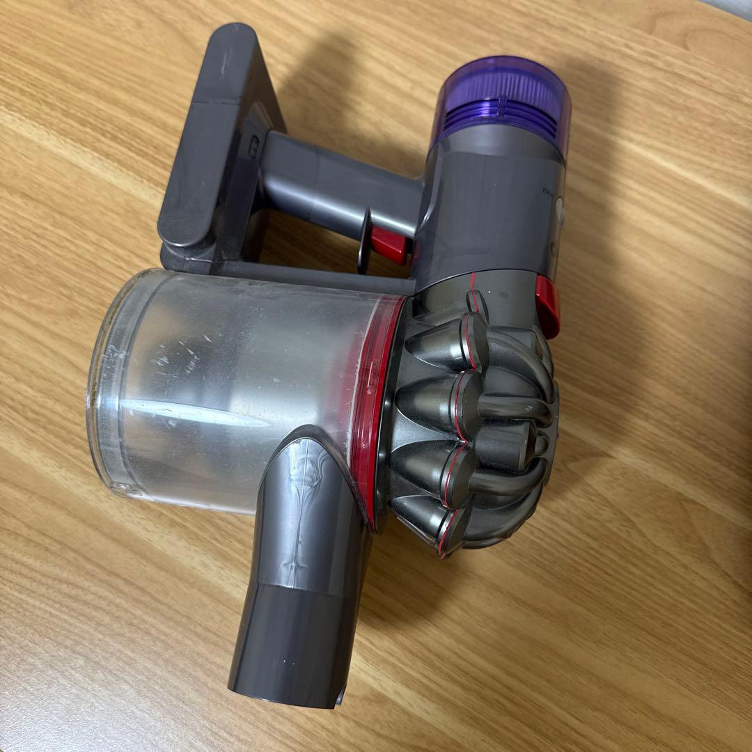 [美品] Dyson V8 Slim Fluffy+ 掃除機