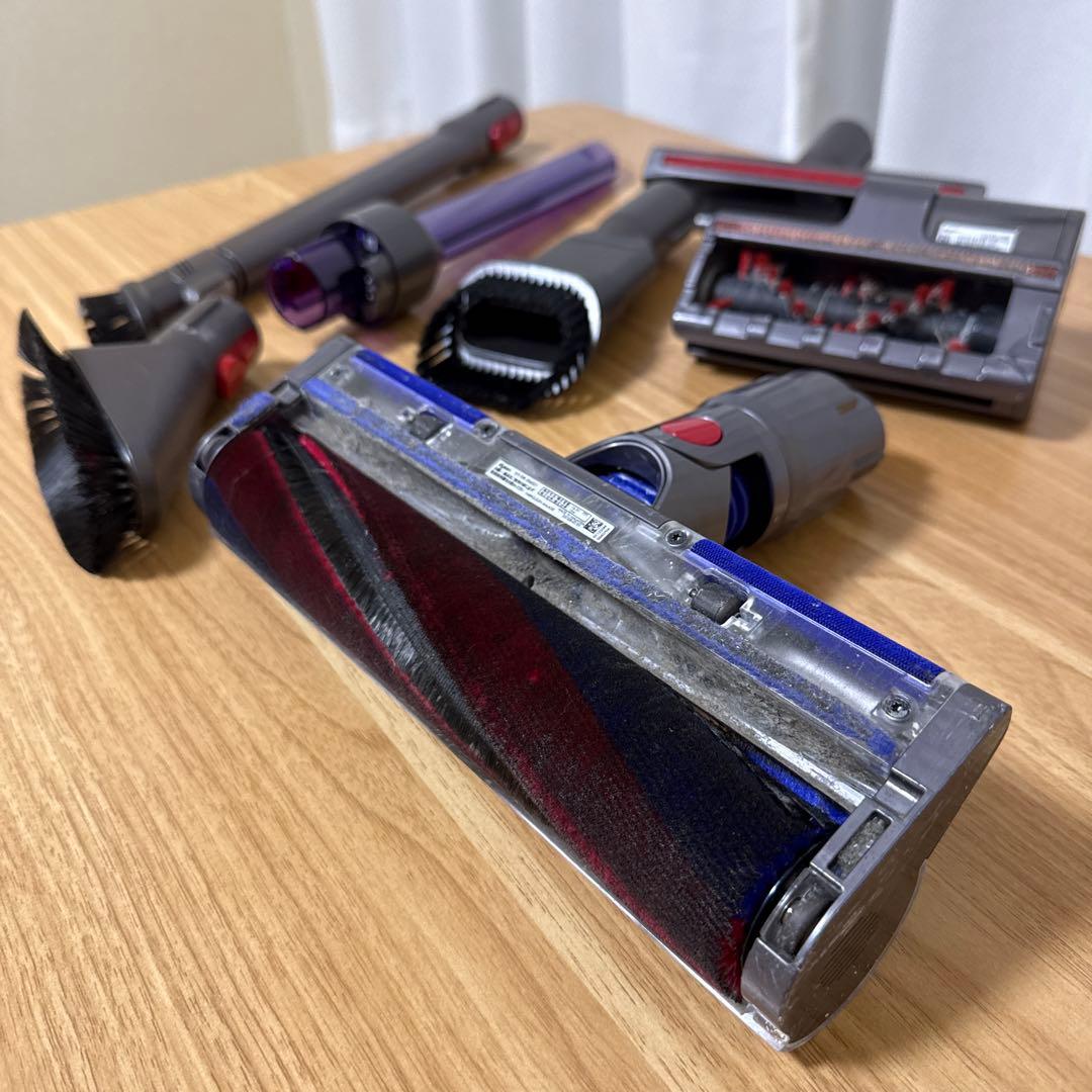 [美品] Dyson V8 Slim Fluffy+ 掃除機