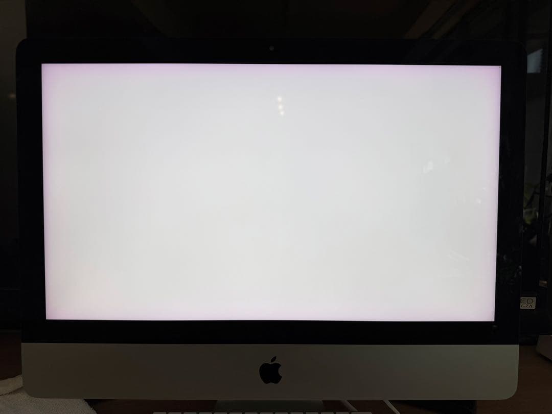 iMac (21.5-inch Early 2019) CTOモデル 美品