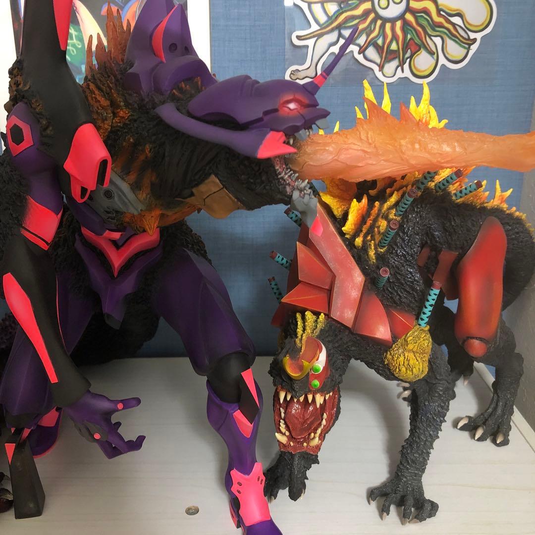 ゴジラ対エヴァンゲリオン　2体セット