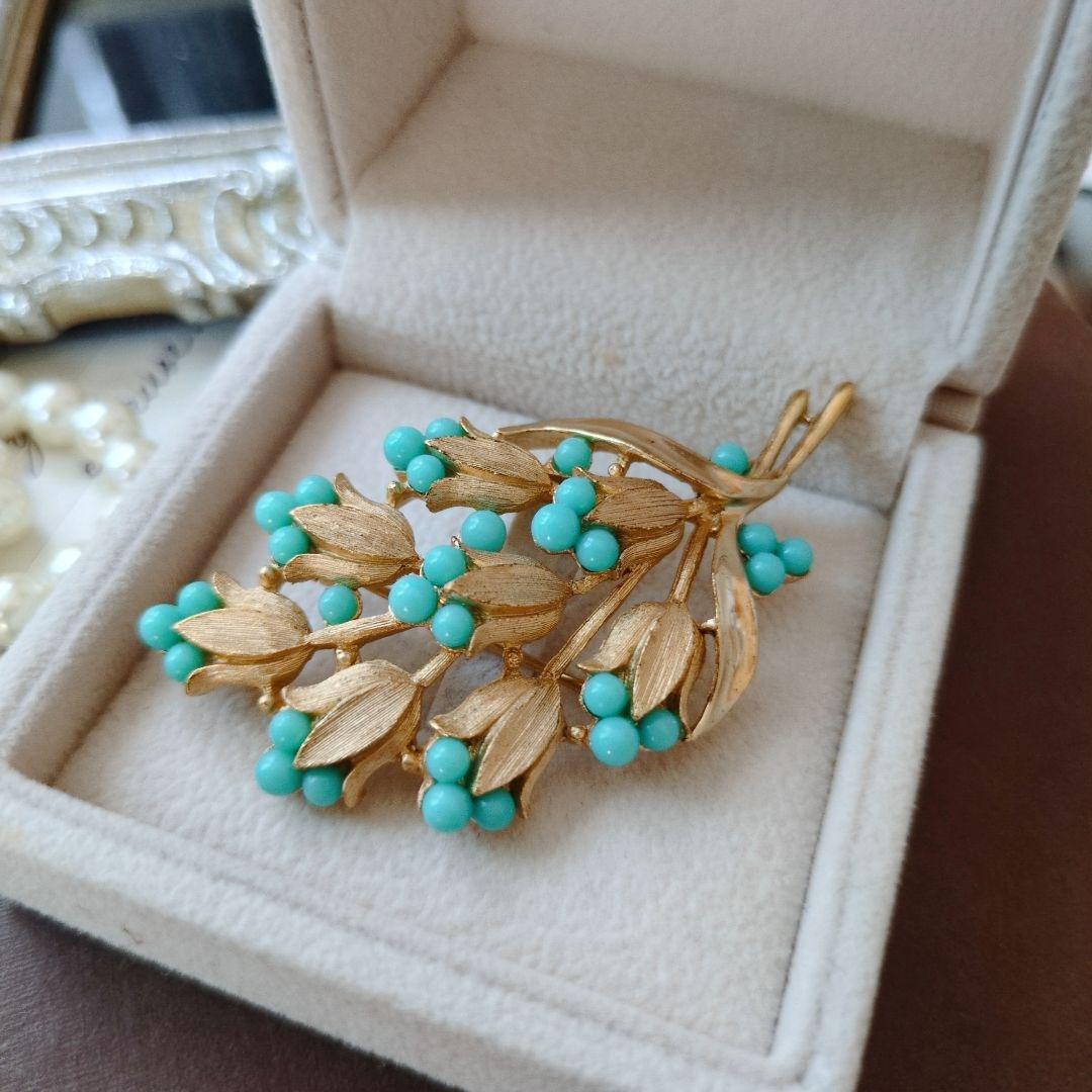 Trifari クラウン トリファリ ターコイズ クラッチブーケ ブローチ
