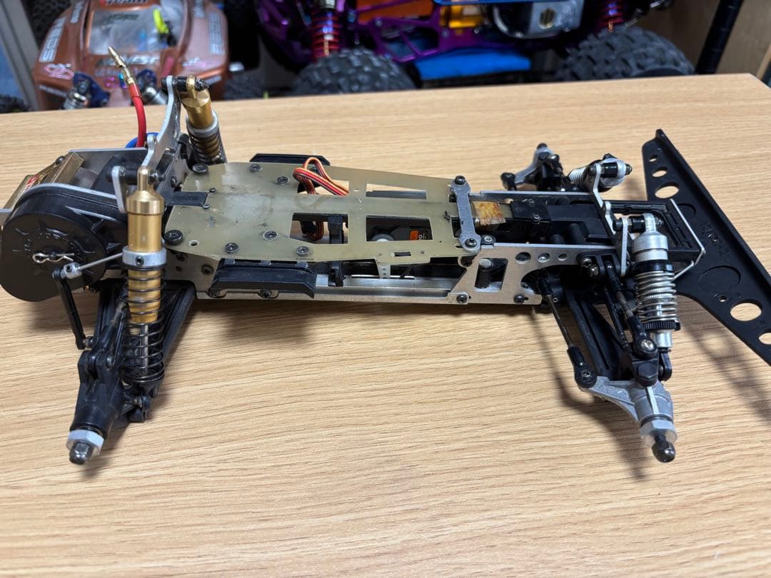 ア*ベ様 京商 ラジコン シャーシ ジャンク当時物 オプティマ？