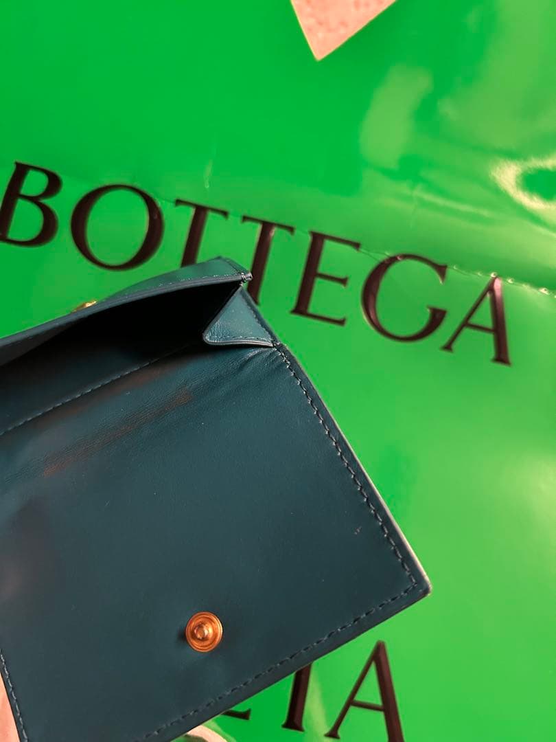 BOTTEGA VENETA 三つ折り財布 青