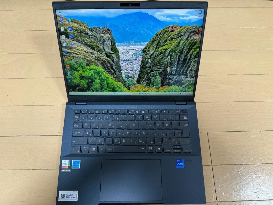 【超美品・高コスパ】メモリ32GB増設済みのASUS ExpertBook B5