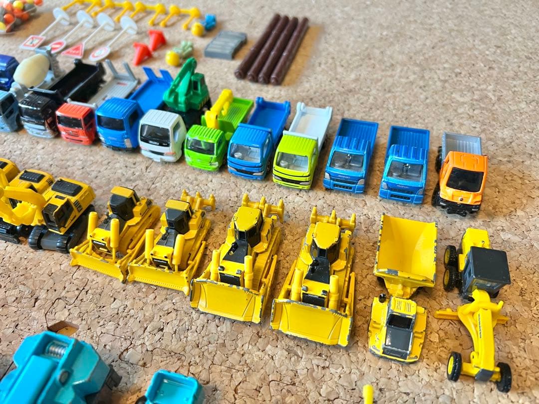 トミカ 建設車両 重機　工事現場3点セット　廃盤トミカ、レア車多数アリ