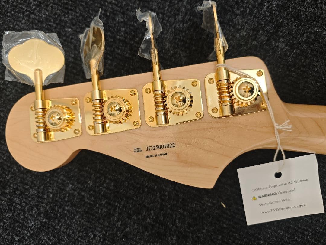 ベース Fender MIJ Traditional 2025 jazz bass