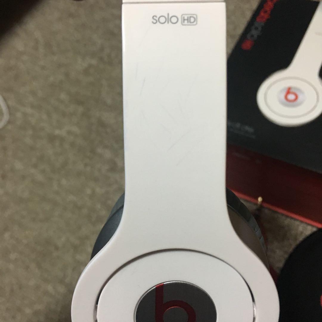 ヘッドホン beats solo