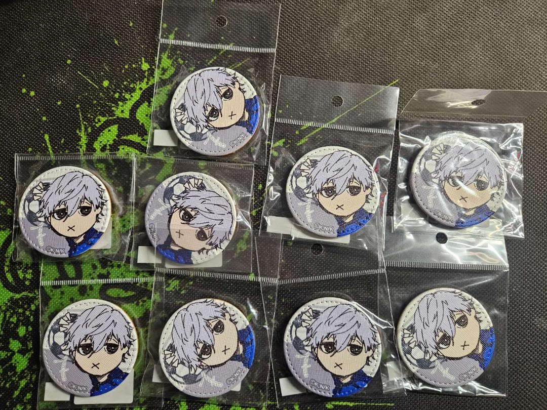 新品 未開封 ブルーロック レザーバッジ 凪 誠士郎 x 9