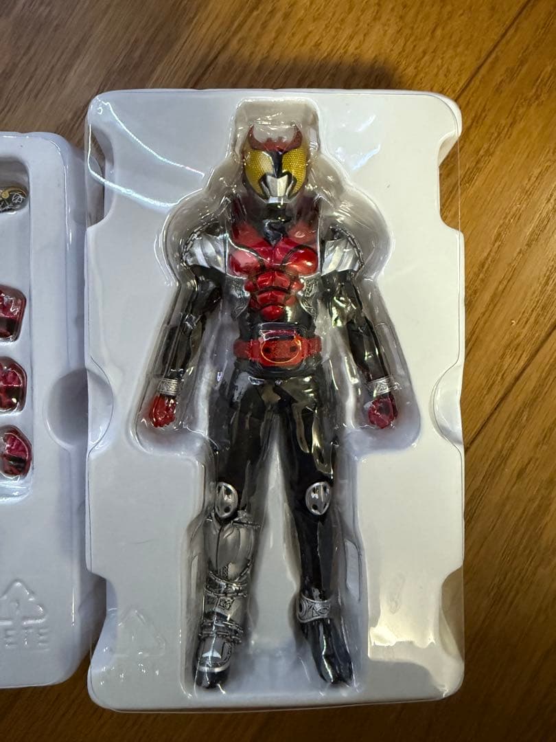 真骨彫　仮面ライダーキバ　3体セット