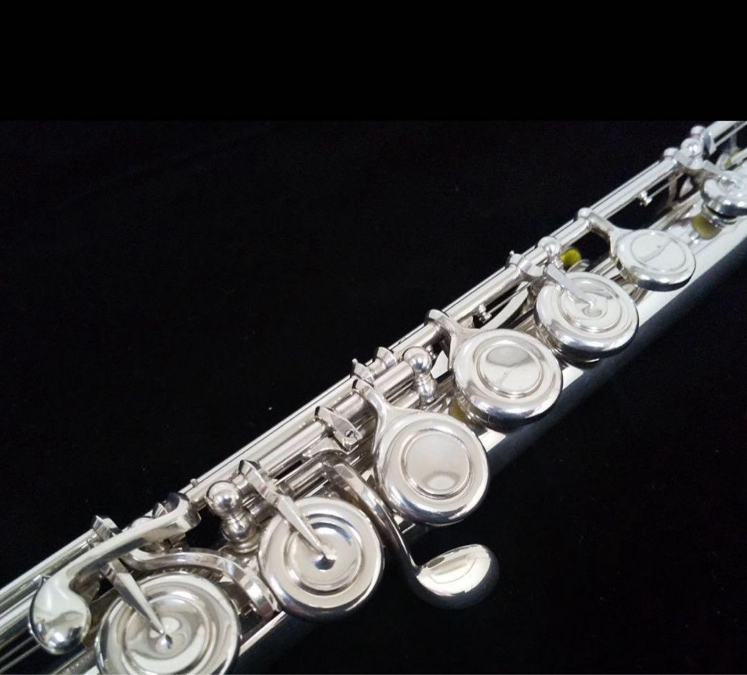 美品 リップ銀製・ヤマハフルート YFL351S Eメカ