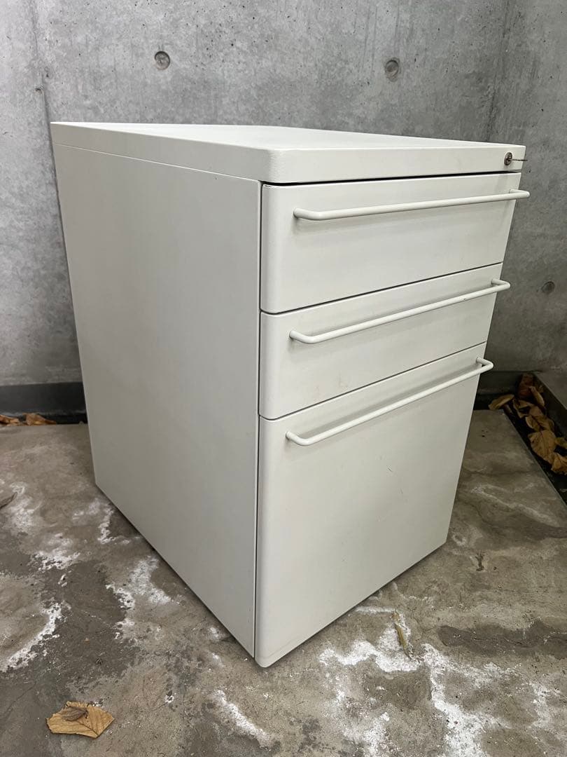 【手渡し限定／東京都新宿区】MUJI スチールキャビネット／ライトグレー