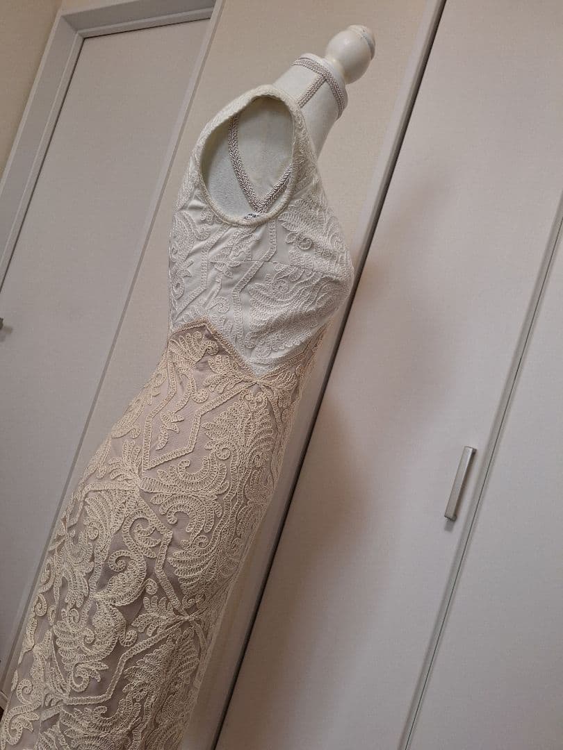 TADASHI SHOJI タダシショージ　総レース　ドレス　定価10万円ほど