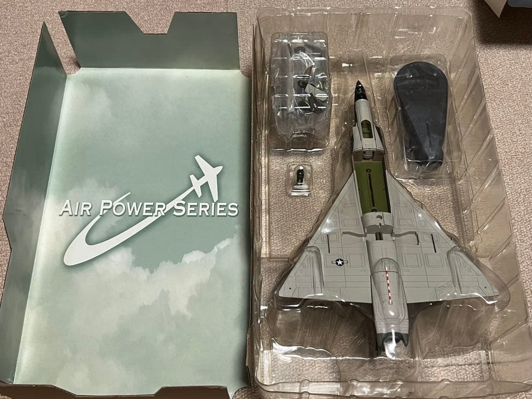 Hobby Master ホビーマスター　F-102A Delta Dagger