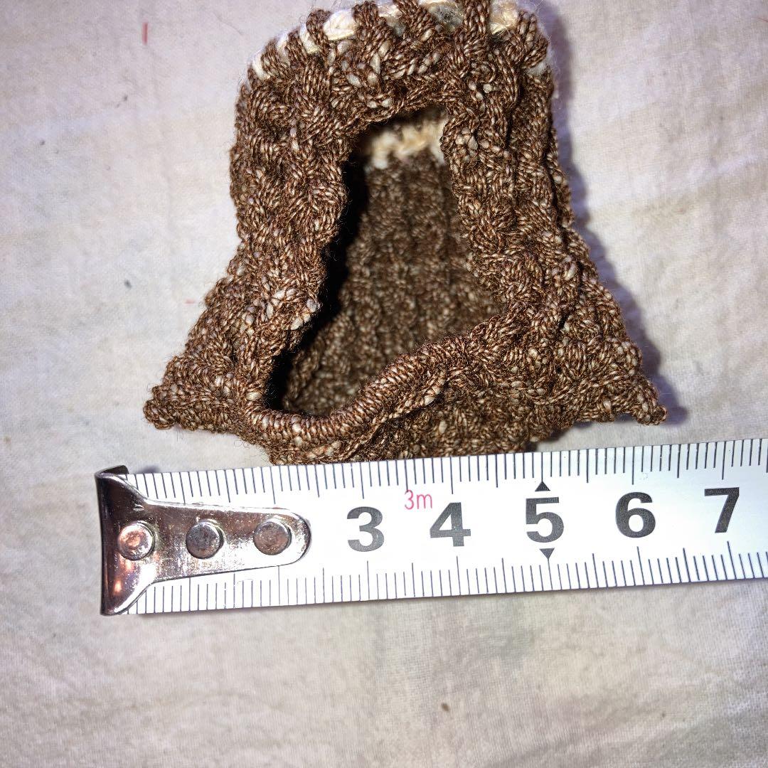 ぬいぐるみ　木の切り株　お家