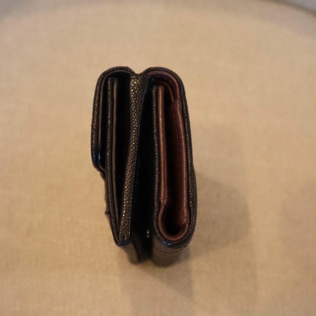 シャネル CHANEL スモールフラップウォレット 三つ折り財布 キャビアスキン