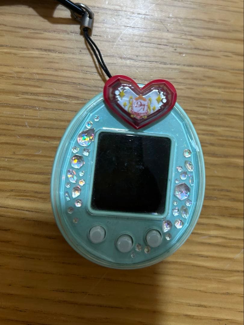Tamagotchi P's たまごっちピース　本体 タマデコピアスアイカツ